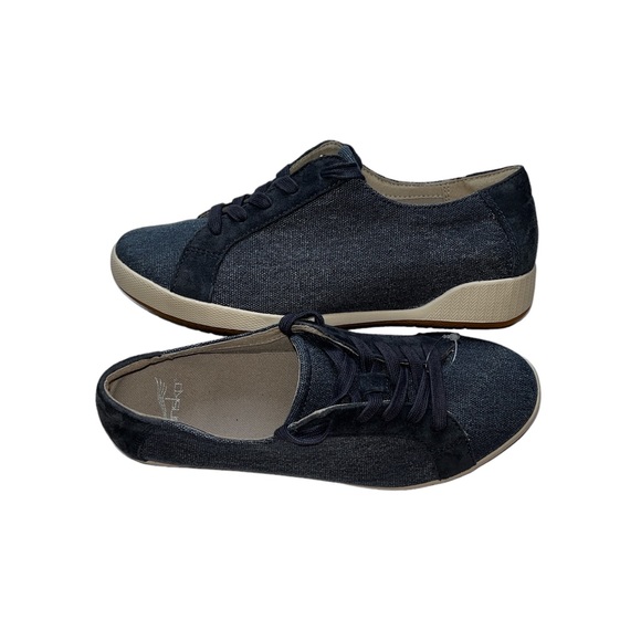 dansko olisa sneaker
